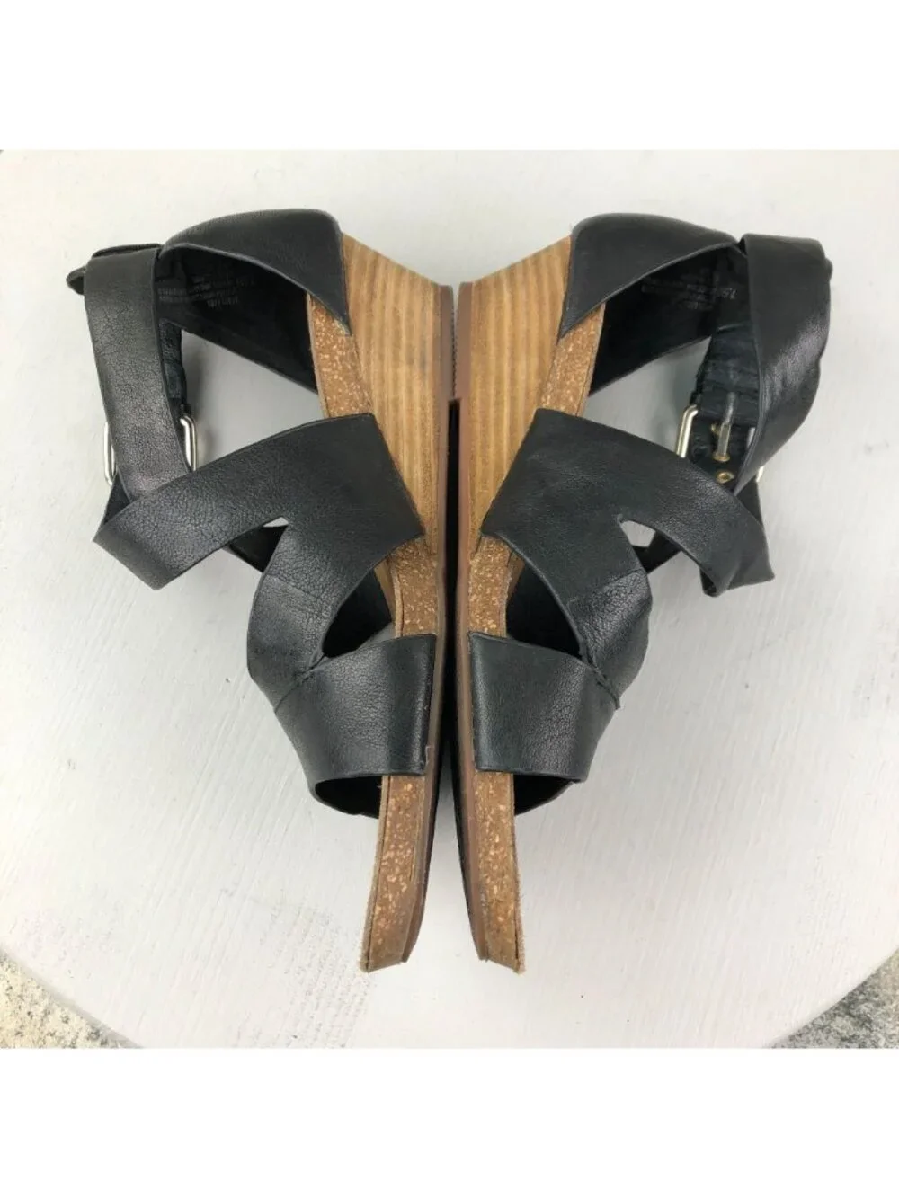 Sofft Women's Size 7.5M Vara Black Leather Open Toe Wedge Heel Sandals
